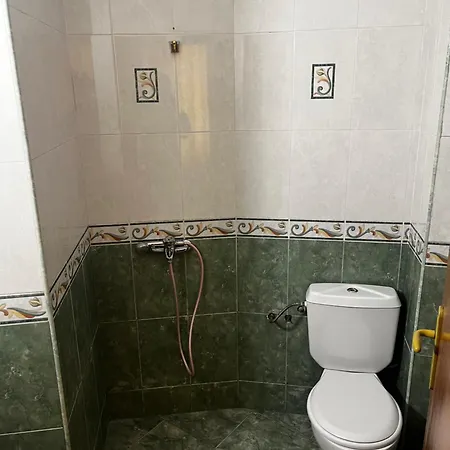 Angel Hotel 2*